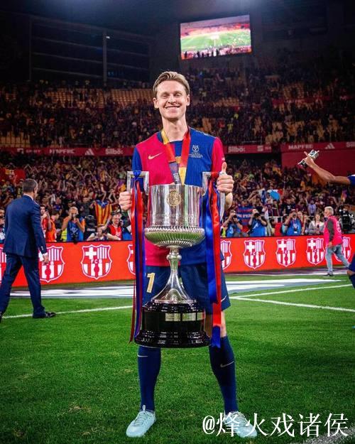 德容下周有望国王杯首发,巴萨后腰首发人选仍待定 德容下周有望国王杯首发,巴萨后腰首发人选仍待定